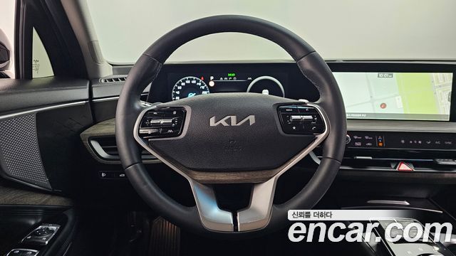 Kia K8 2.5 Gasoline 2WD Noblesse Light 2023 — фото 15