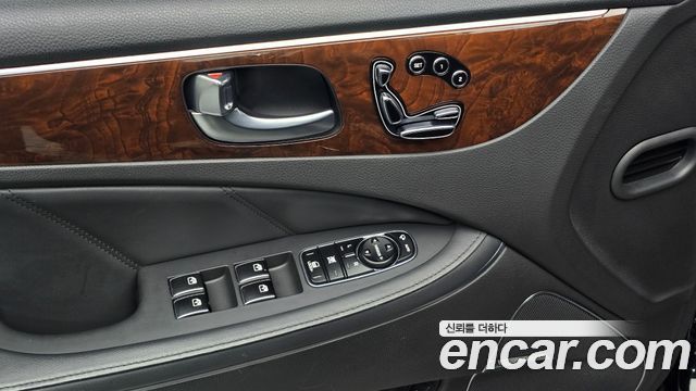 Hyundai Equus (New) VS380 Premium 2015 — фото 18
