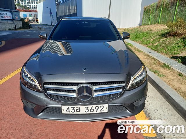 Mercedes-Benz C-Class (W205) C220 d Avantgarde
