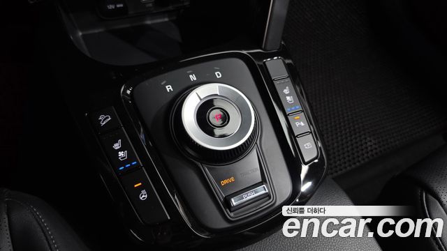 Kia Seltos Gasoline 1.6 Turbo 2WD Gravity 2023 — фото 9