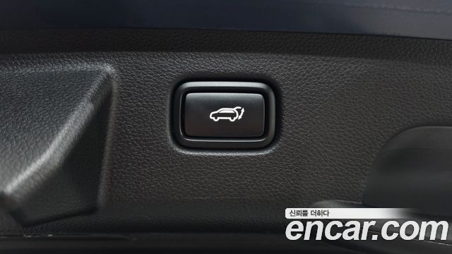 Kia Seltos Gasoline 1.6 Turbo 2WD Gravity 2023 — фото 18