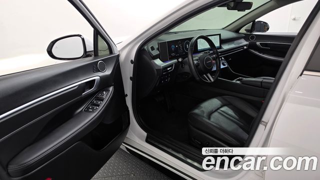 Hyundai Sonata The Edge (DN8) 2.0 Exclusive 2024 — фото 10