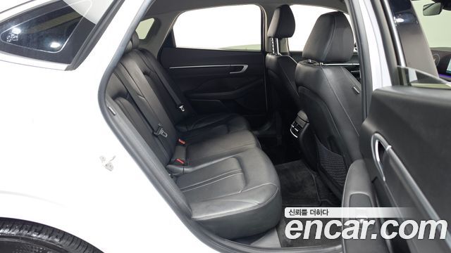 Hyundai Sonata The Edge (DN8) 2.0 Exclusive 2024 — фото 15