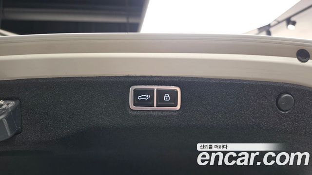 Hyundai Sonata The Edge (DN8) 2.0 Exclusive 2024 — фото 19