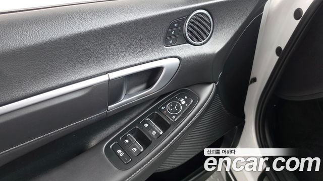 Hyundai Sonata The Edge (DN8) 2.0 Exclusive 2024 — фото 33