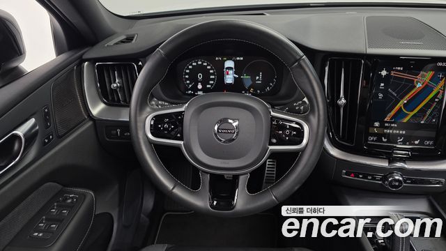 Volvo XC60 (II) T8 R-Design 2021 — фото 13