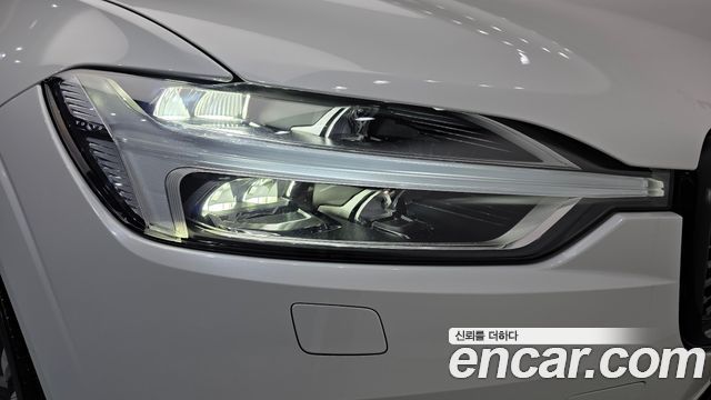 Volvo XC60 (II) T8 R-Design 2021 — фото 22