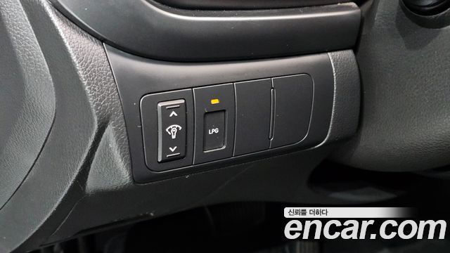 Kia K5 LPI Deluxe 2013 — фото 18