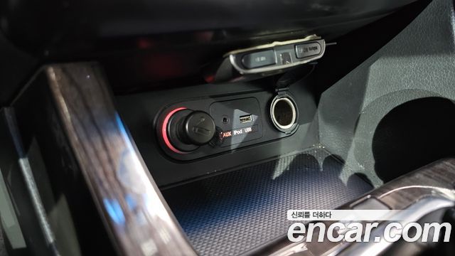Kia K5 LPI Deluxe 2013 — фото 20