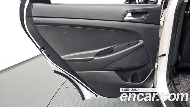 Hyundai Tucson Diesel 1.7 2WD Modern 2016 — фото 25