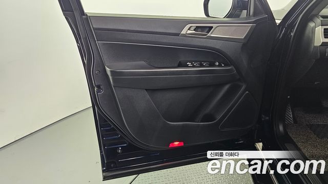 KG Mobility (SsangYong) Rexton Sports Diesel 2.2 4WD Prestige 2018 — фото 24