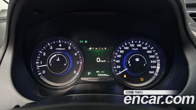 Hyundai Grandeur (HG) HG240 Modern 2015 — фото 8