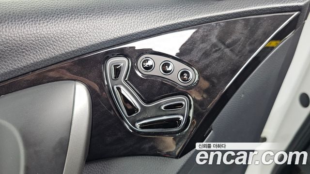 Hyundai Grandeur (HG) HG240 Modern 2015 — фото 13
