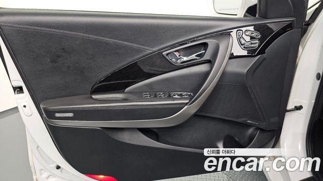 Hyundai Grandeur (HG) HG240 Modern 2015 — фото 24