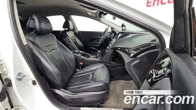 Hyundai Grandeur (HG) HG240 Modern 2015 — фото 26