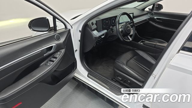 Hyundai Sonata The Edge (DN8) 2.0 Premium 2024 — фото 10