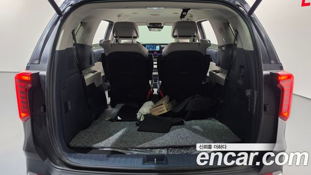 Kia Carnival (IV) HEV 7seater Signature 2024 — фото 18