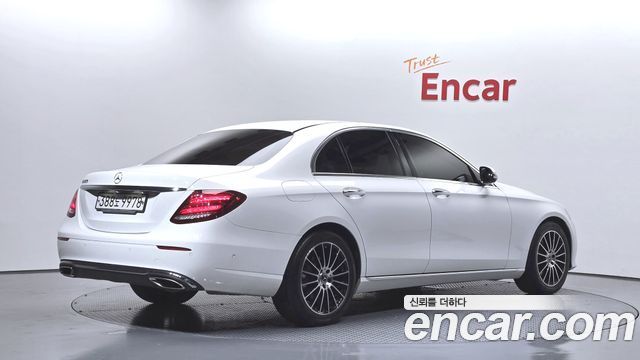Mercedes-Benz E-Class (W213) E300 Avantgarde 2019 — фото 2