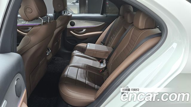Mercedes-Benz E-Class (W213) E300 Avantgarde 2019 — фото 16