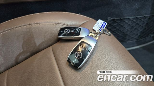 Mercedes-Benz E-Class (W213) E300 Avantgarde 2019 — фото 22