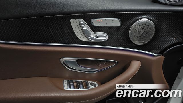 Mercedes-Benz E-Class (W213) E300 Avantgarde 2019 — фото 36