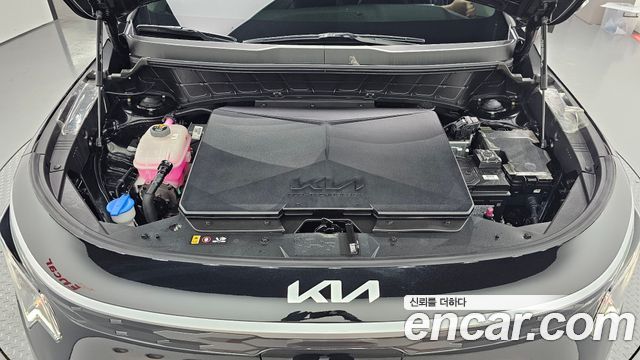 Kia Niro EV Air 2024 — фото 6