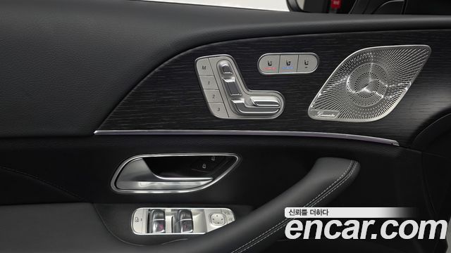 Mercedes-Benz GLE-Class (W167) GLE450 4MATIC Coupe 2025 — фото 29
