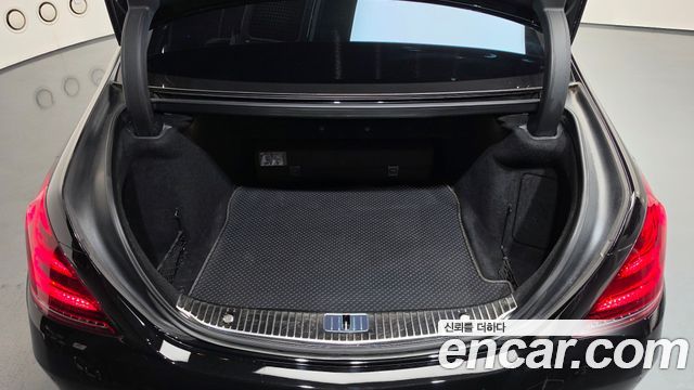 Mercedes-Benz S-Class (W222) Maybach S560 4MATIC 2020 — фото 18
