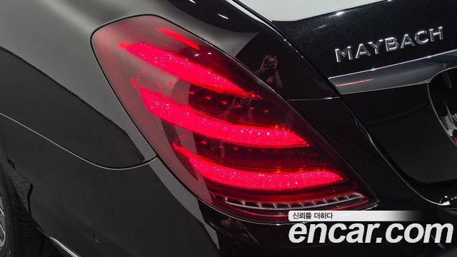 Mercedes-Benz S-Class (W222) Maybach S560 4MATIC 2020 — фото 23