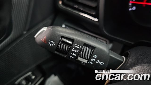 KG Mobility (SsangYong) Very New Tivoli Gasoline 1.5 2WD V3 Special 2021 — фото 29