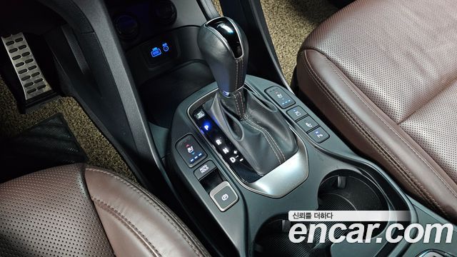 Hyundai Maxcruise Gas 3.3 4WD Finest Edition 2018 — фото 9