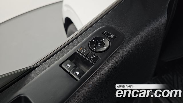 Hyundai ST1 Cargo Smart 2025 — фото 20