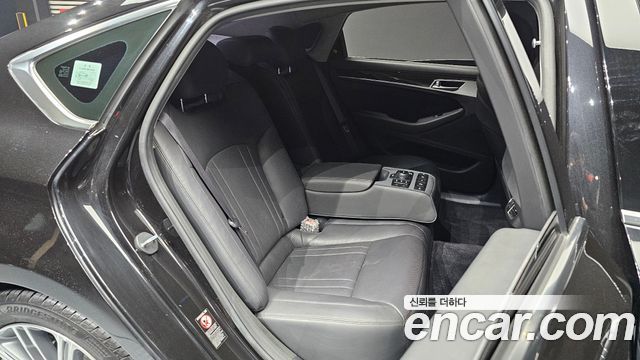 Genesis G80 3.3 GDI AWD Luxury 2019 — фото 11