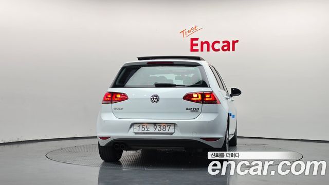 Volkswagen Golf (VII) 2.0 TDI 2016 — фото 4