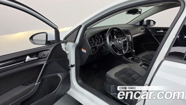 Volkswagen Golf (VII) 2.0 TDI 2016 — фото 10