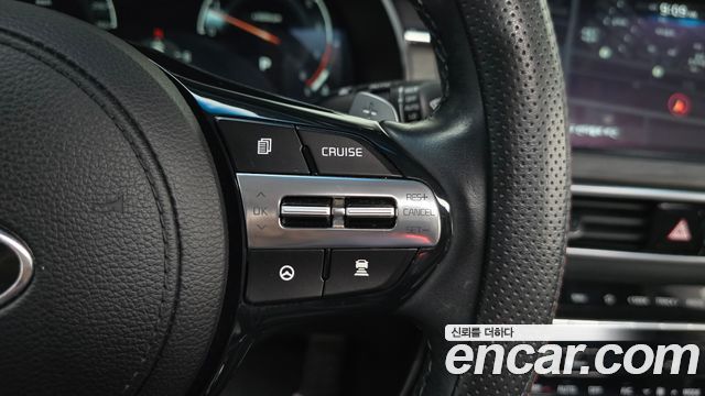 Kia K7 Premier 2.5 GDI Noblesse 2020 — фото 28