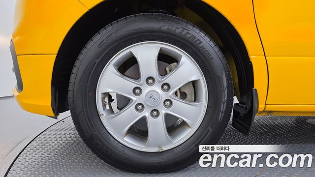 Hyundai Grand Starex School Bus LPi 2021 — фото 5