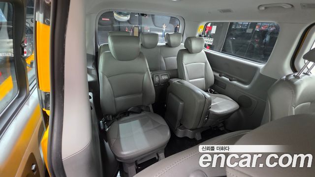 Hyundai Grand Starex School Bus LPi 2021 — фото 12