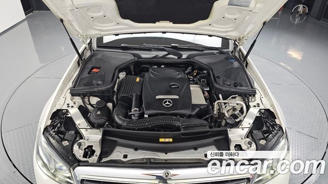 Mercedes-Benz E-Class (W213) E300 Exclusive 2018 — фото 6