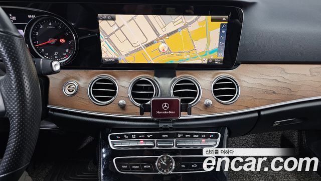 Mercedes-Benz E-Class (W213) E300 Exclusive 2018 — фото 17