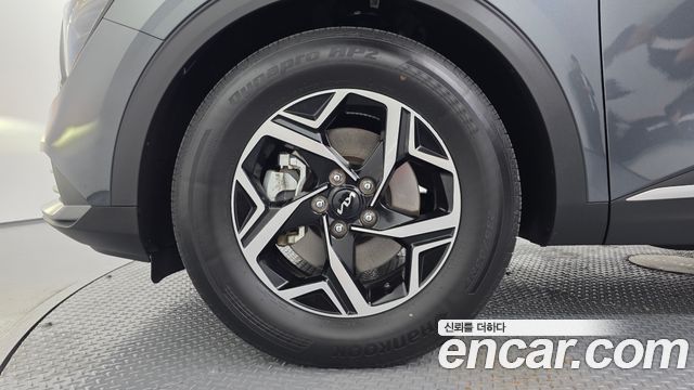 Kia Sportage (V) Diesel 2.0 4WD Prestige 2024 — фото 5