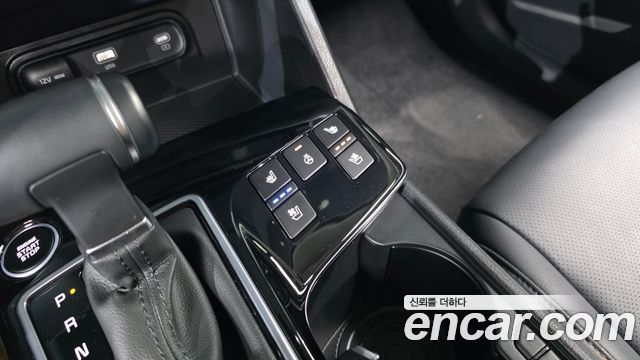Kia Sportage (V) Diesel 2.0 4WD Prestige 2024 — фото 15