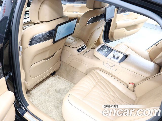 Genesis G90 (RS4) Gasoline 3.5 Turbo AWD 2022 — фото 15