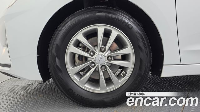 Hyundai Avante (AD) 1.6 Smart 2020 — фото 5