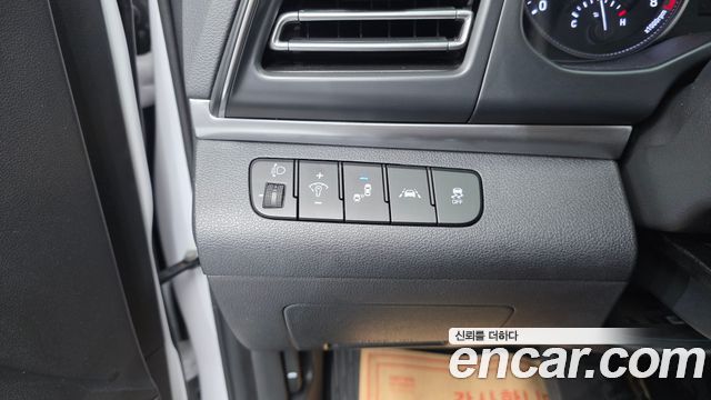 Hyundai Avante (AD) 1.6 Smart 2020 — фото 20