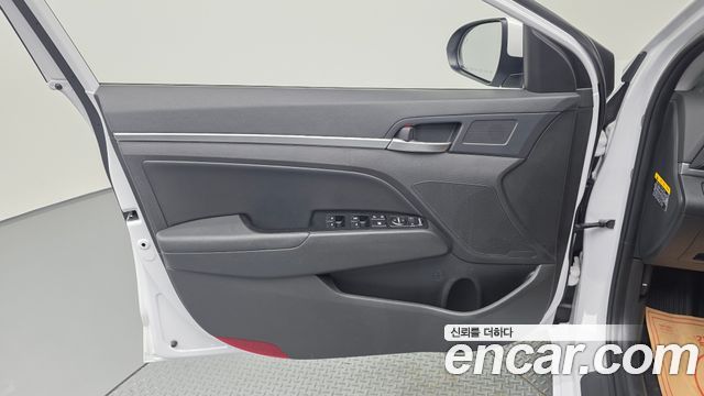 Hyundai Avante (AD) 1.6 Smart 2020 — фото 24
