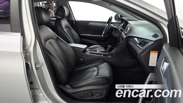 Hyundai Sonata Hybrid (LF) 2.0 HEV Premium 2015 — фото 11