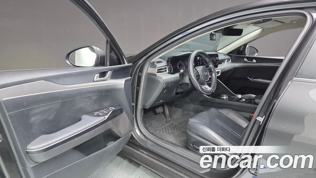 Kia K5 (III) 2.0 Prestige 2021 — фото 10