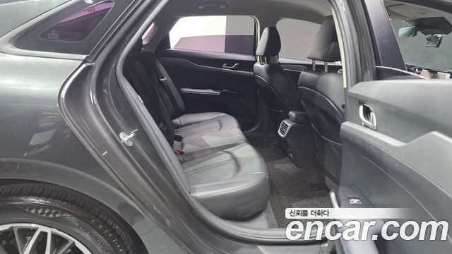 Kia K5 (III) 2.0 Prestige 2021 — фото 12