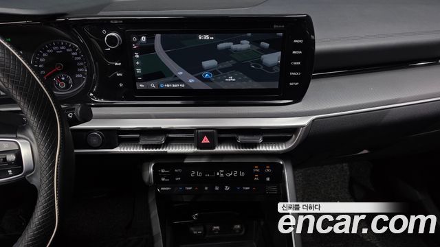 Kia K5 (III) 2.0 Prestige 2021 — фото 13